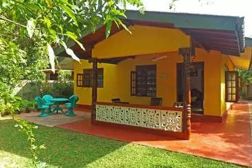 Pensione Ayesha Dream Villa