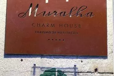 Majatalo Muralha Charm House