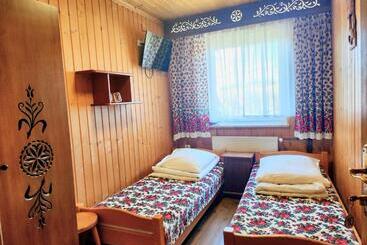 פנסיון Willa U Renaty - Widok Na Giewont