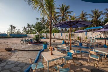 هتل Santorini Beach Resort