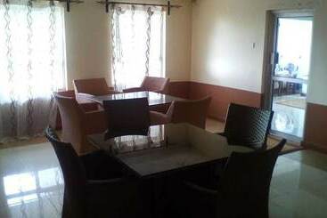 Отель Rose House