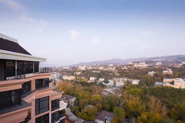 Green Resort Hotel & Spa