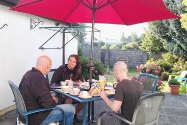 ベッドアンドブレックファースト The Vee Guest Accommodation