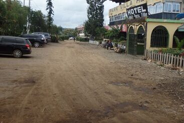 Hotel Shield Park Villa