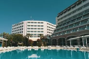 Batıhan Beach Resort & Spa