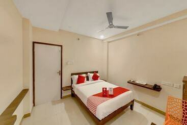 هتل Sai Vihar By Oyo Rooms
