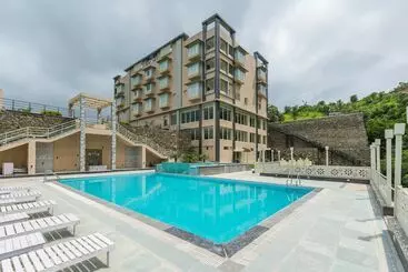 Hotel The G Mount Valley Resort & Spa