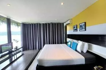 هتل آپارتمان Cardedeu Residence