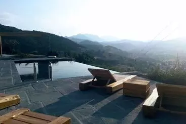 آپارتمان‌های توریست‌ها Chalet Azanias Kalavryta