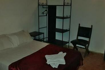 Pension (Hôtel basse catégorie) Dar Ouzguita