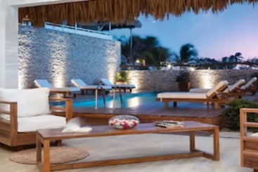 Villa Jomael La Villa Group