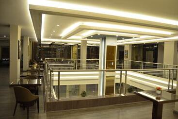 アパートホテル Blue Sands Triple Tree