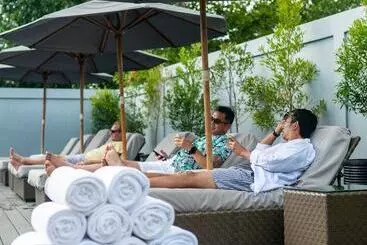 Hotel Meridian Adventure Marina Club & Resort