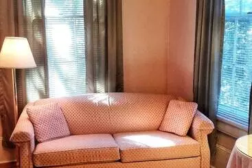 호텔 Millhouse Inn