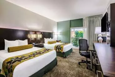 Oasis Hotel & Conv. Center, Ascend Hotel Collection