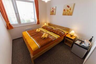 Majatalo Penzion Top