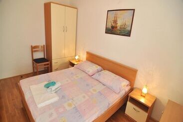 Apartamentos turísticos Apartments Mandi Okrug Gornji