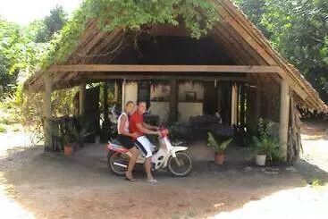 ベッドアンドブレックファースト Ara Moana Bungalows