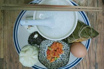 Floral Hotel · Yuexiang Inn Wuzhen