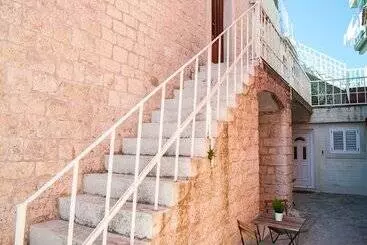 Tourist flats Apartments Emotha