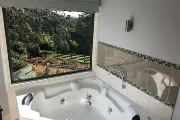 Hotel Southern Anchorage Retreat