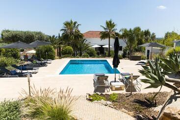 Пансион Casa Verdazul