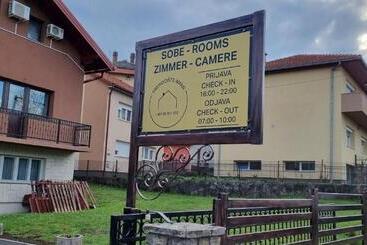 Alberg Prenoćište Sobe Rooms Aman