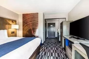 Hotel Comfort Inn Airport