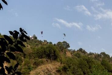 דירות לתיירים Sunil House By Oyo Rooms