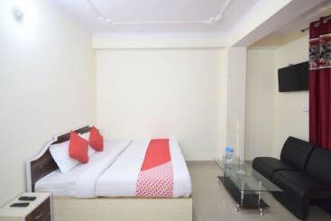 Turistlägenheter Oyo 11658 Home 2bhk Mountain View Sec 4 New Shimla