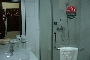 호텔 Greentree Inn Beijing Capital Airport Terminal Express