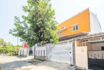 Hotel Tenacity Guest House