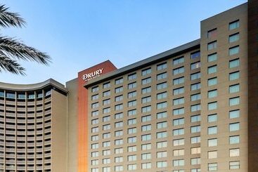 Drury Plaza Hotel Orlando Disney Springs Area