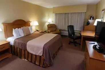 هتل Norwood Inn & Suites Mankato