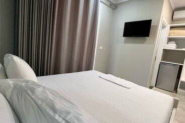 Pension Aphrodite S Garden