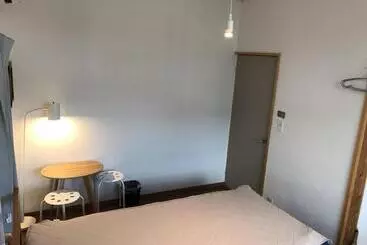 ベッドアンドブレックファースト Tsushima White House