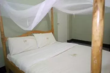 هتل Fort Coleb