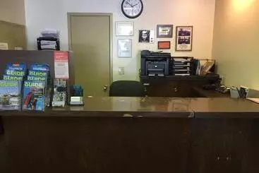 호텔 Inn On Broadway