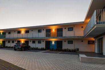 Appartement-hotel Boarding & House T24