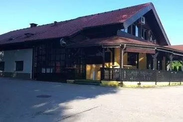 Pensionat Guesthouse Urša