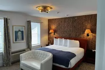 هتل Queen Anne S Revenge