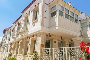 Hotel Bellapais 58 Luxury çeşme