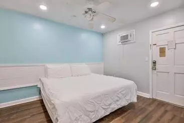 호텔 Coastal Waters