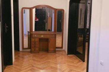 Hostel Holiday Cetinje