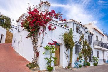 Casa Caballito De Mar Boutique B&b