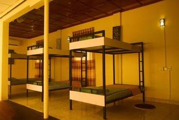 Albergue Villa Pinnawala