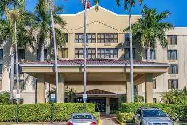 호텔 Comfort Suites Miami Kendall