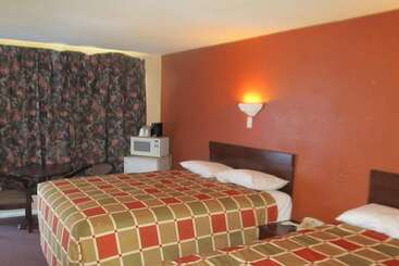 Travelers Lodge Motel & Rv Park Us 287&us 96