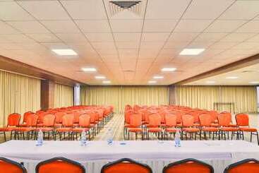 Genx Surat By 1589 Hotels