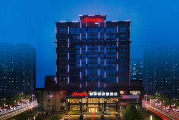 Отель Hampton By Hilton Zhengzhou High Tech Zone